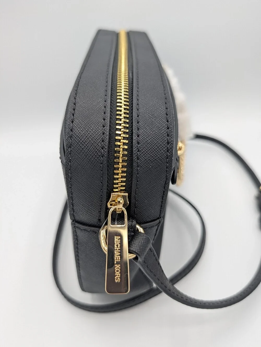 NWT Michael Kors Jet Set Black Saffiano Leather Chain Crossbody